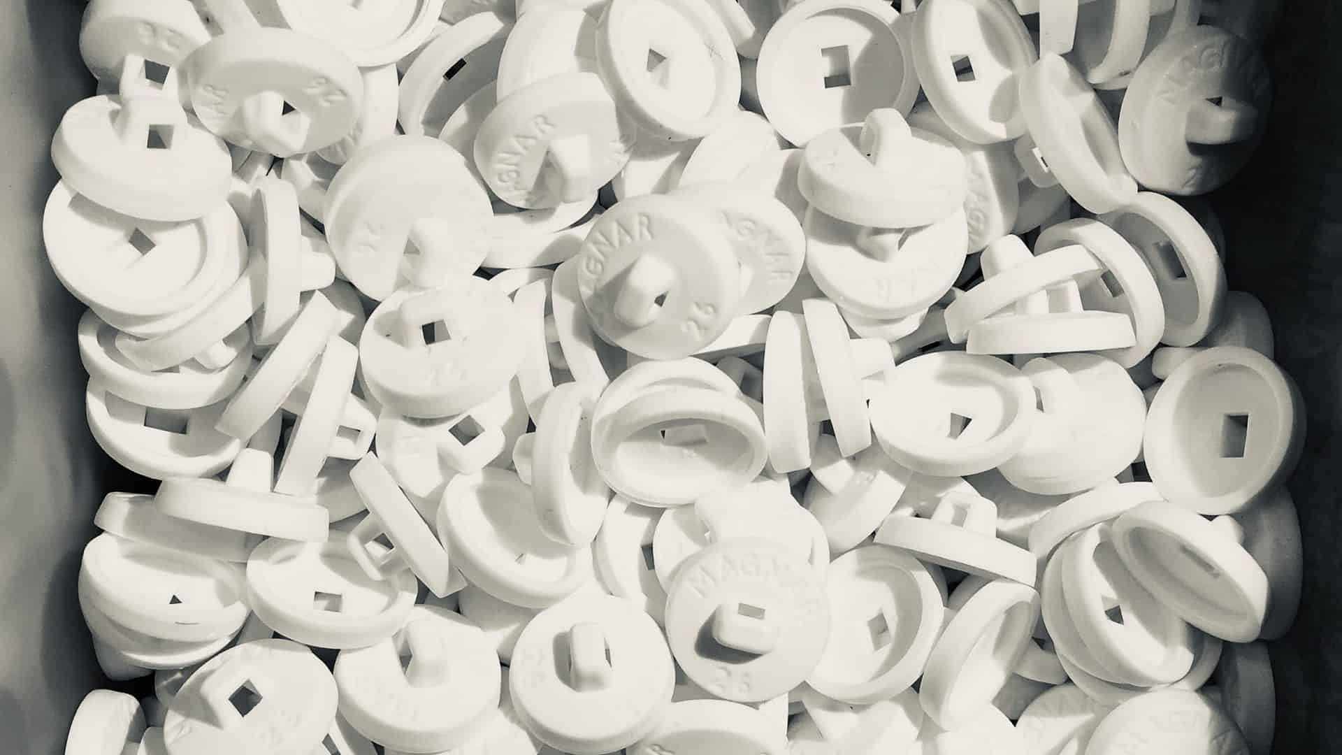 dmbuttons button moulds plastic back white